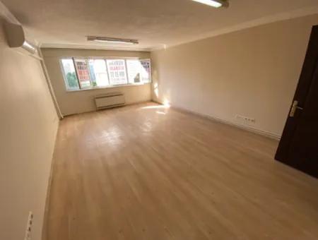 Alsancak Residence Ve Oteller Bölgesinde Satılık Ofis