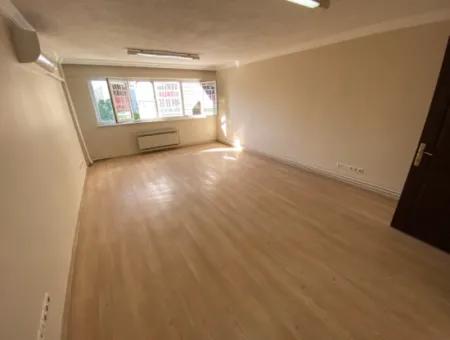 Alsancak Residence Ve Oteller Bölgesinde Satılık Ofis