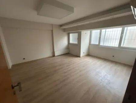 Alsancak Gündoğdu Meydanında Satılık Prestijli Dubleks  Daire / Ofis / İşyeri