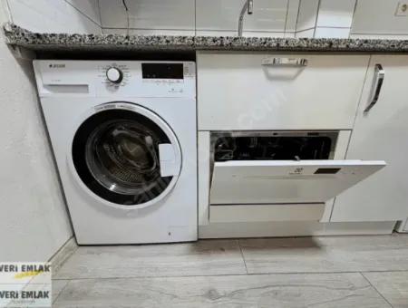 Alsancak Özel Sağlık Karşısı Şık Mobilyalı 1+1 Kiralık Daire