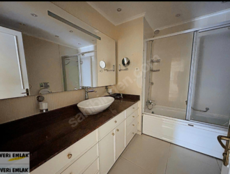 Güzelyalı   Göztepede Deniz Manzaralı   Masrafsız Kiralık Daire!
