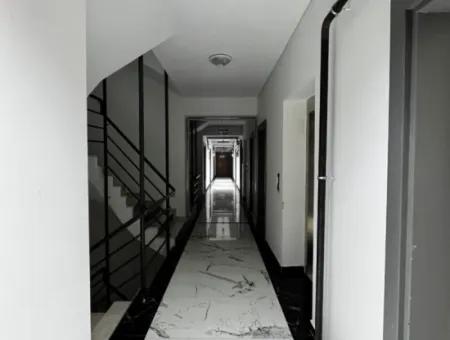 Seferihisar Kent Merkezinde, Adliye Karşısı, Tabela Değeri Yüksek, Sıfır Kiralık Ofis