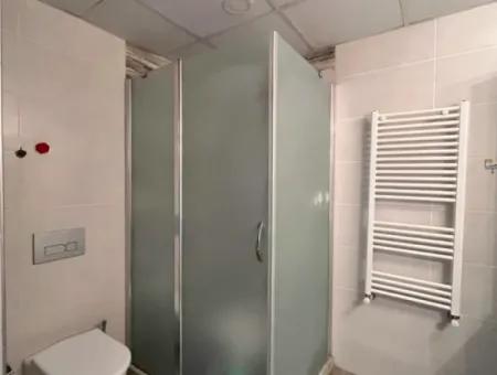 Gözsüzler Caddesi Üzerinde, Mandalina Bahçesi Manzaralı, Geniş Ve Işıl Işıl 3+1 Daire
