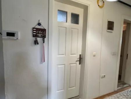 Gözsüzler Caddesi Üzerinde, Mandalina Bahçesi Manzaralı, Geniş Ve Işıl Işıl 3+1 Daire