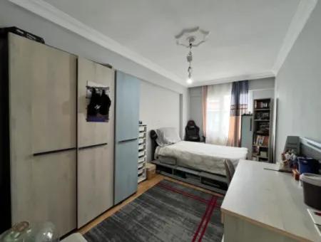 Gözsüzler Caddesi Üzerinde, Mandalina Bahçesi Manzaralı, Geniş Ve Işıl Işıl 3+1 Daire