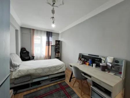 Gözsüzler Caddesi Üzerinde, Mandalina Bahçesi Manzaralı, Geniş Ve Işıl Işıl 3+1 Daire