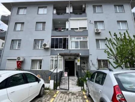 Gözsüzler Caddesi Üzerinde, Mandalina Bahçesi Manzaralı, Geniş Ve Işıl Işıl 3+1 Daire