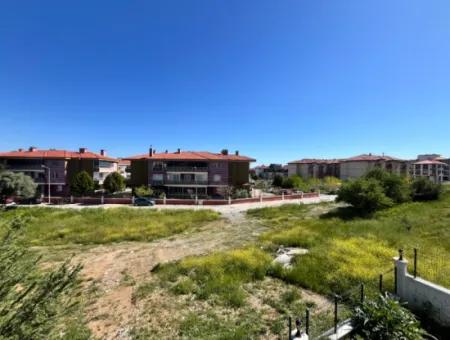 Camiikebir Mahallesi’nde, Geniş Balkonlu, 2+1 Kiralık Daire