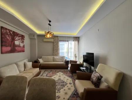 Seferihisar Hıdırlık Mahallesi'nde, Şehir Merkezine Yakın, 2+1 Kiralık Daire