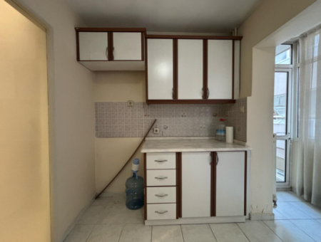 Alsancak’ın Gözdesi Gül Sokak Yakınında Kiralık Ofis!