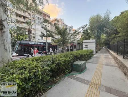 Alsancak Kapalı Spor Salonu Karşısı Kombili Kiralık Eşyalı Daire