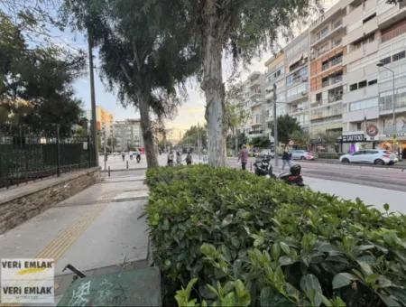 Alsancak Kapalı Spor Salonu Karşısı Kombili Kiralık Eşyalı Daire