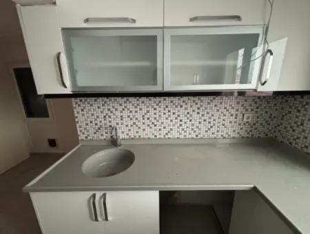 Alsancak Kıbrıs Şehitleri Yakını 2+1 1.Kat Tadilatlı Kiralık