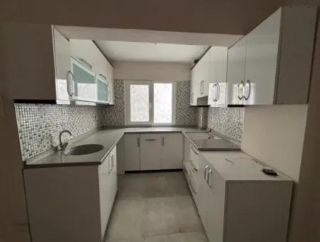 Alsancak Kıbrıs Şehitleri Yakını 2+1 1.Kat Tadilatlı Kiralık