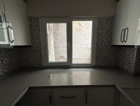 Alsancak Kıbrıs Şehitleri Yakını 2+1 1.Kat Tadilatlı Kiralık