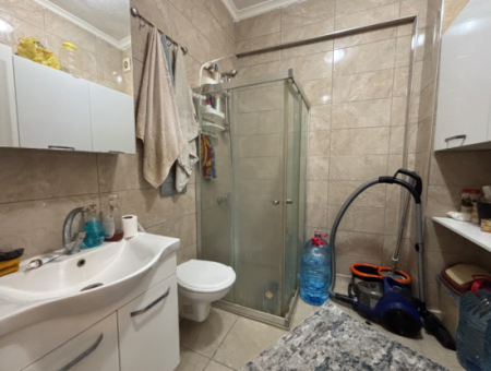 Seferihisar Çolak İbrahim Bey Mahallesinde Satılık 1+1 Eşyalı Daire