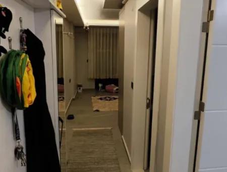 Seferihisar Merkezde, Teraslı, Yerden Isıtmalı, Elektrikli Panjurlu Konforlu Daire!