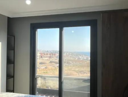 Seferihisar Akarca’da Deniz Ve Doğa Manzaralı Satılık Dubleks Villa