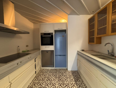 Alsancak Libasın Sokağında 2.5+1 95M2 Şömineli Eşyalı Kiralık Daire!