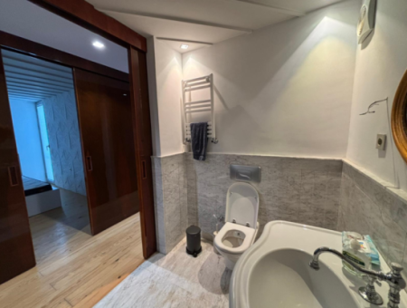 Alsancak Libasın Sokağında 2.5+1 95M2 Şömineli Eşyalı Kiralık Daire!
