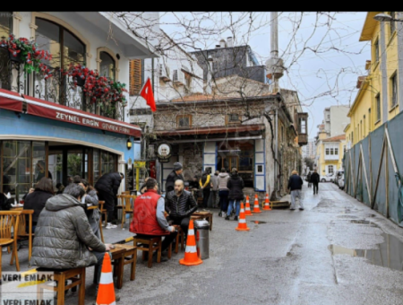 Alsancak   Kıbrıs Şehitleri Yakını   Gevrekçi Zeynelin Sokağında 2+1 Kiralık Mobilyalı Daire!