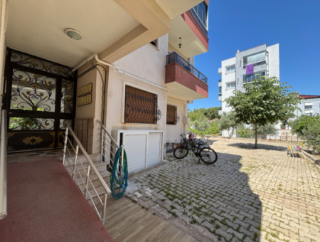 Seferihisar Camikebir Mahallesinde Doğalgazlı Satılık 3+1 Daire