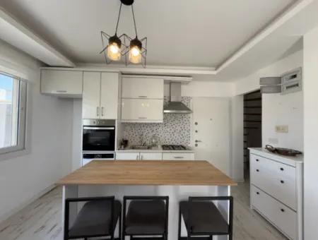 Sığacık Marina’ya 50 Metre Mesafede, Full Eşyalı, Geniş Teraslı Dubleks Daire!