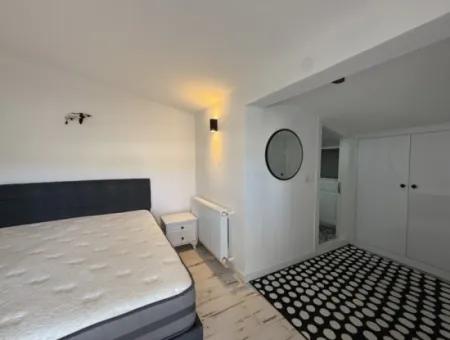 Sığacık Marina’ya 50 Metre Mesafede, Full Eşyalı, Geniş Teraslı Dubleks Daire!