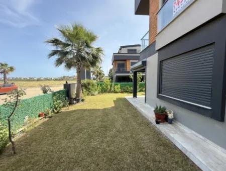 Doğanbey’de Havuzlu, Bahçeli Ve Geniş Kullanımlı 3+1 Villa