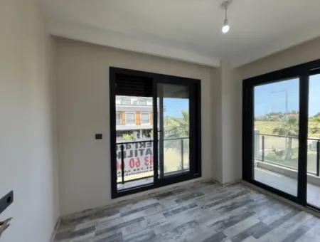 Doğanbey’de Havuzlu, Bahçeli Ve Geniş Kullanımlı 3+1 Villa