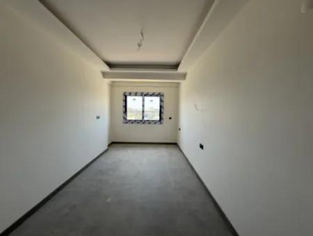 Seferihisar’da Sosyal Donatılı, Kapalı Mutfaklı, Lüks 3+1 Daire