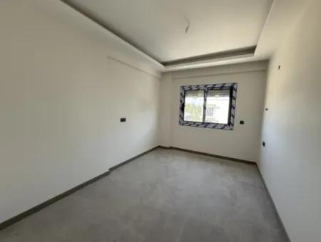 Seferihisar’da Sosyal Donatılı, Kapalı Mutfaklı, Lüks 3+1 Daire