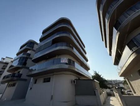 Seferihisar Hıdırlık’ta, Flora Garden Sitesi'nde Yepyeni Bir Yaşam Başlıyor