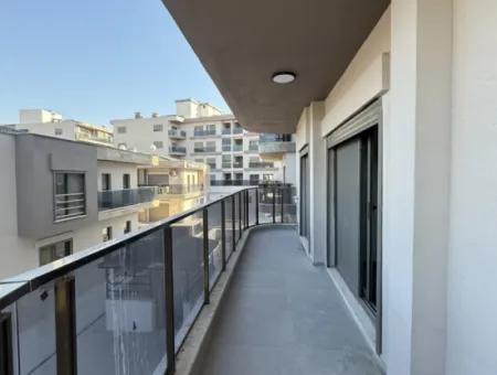 Seferihisar Hıdırlık’ta, Flora Garden Sitesi'nde Yepyeni Bir Yaşam Başlıyor