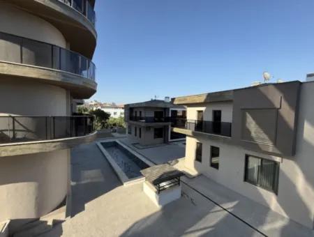 Seferihisar Hıdırlık’ta, Flora Garden Sitesi'nde Yepyeni Bir Yaşam Başlıyor