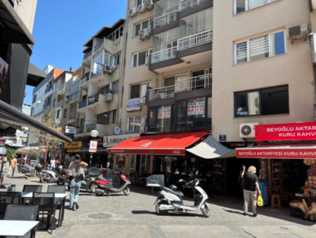 Alsancak  Kıbrıs Şehitlerin’de 1.Kat 3+1 120M2 Çift Wc Li Kiralık Büro/Ofis!