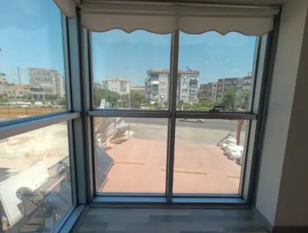 Seferihisar İzmir Ana Yolu Üzerinde, Ebeveyne Özel Planlanmış, Masrafsız Geniş Daire