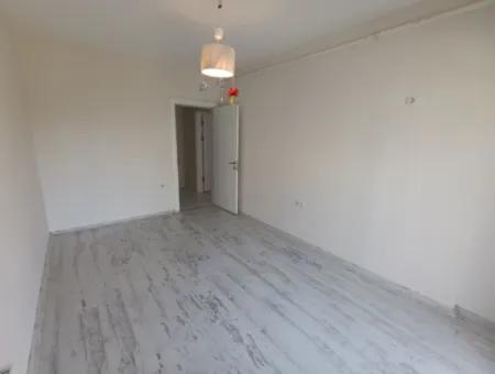 Seferihisar İzmir Ana Yolu Üzerinde, Ebeveyne Özel Planlanmış, Masrafsız Geniş Daire