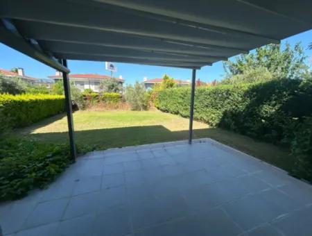 Doğa İle İç İçe, Denize Yürüme Mesafesinde Lüks Dubleks Kiralık  Villa!