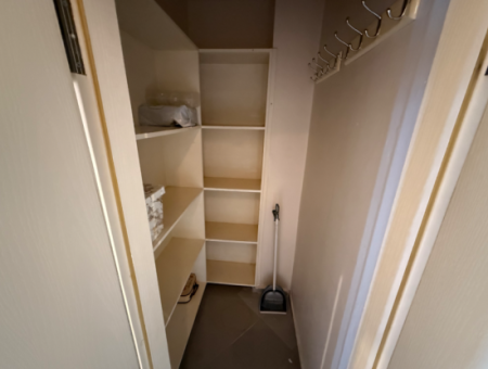 Küçükyalı Karantina Meydanında 3+1+Kiler 150 M2 Arakat Yalı Dairesi