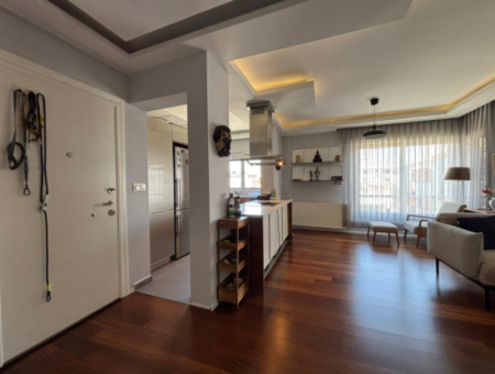 Alsancak  Gül Sokakta 2+1 Köşe Ebeveyn Banyolu Mobilyalı Otoparklı Kiralık Daire!