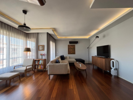 Alsancak  Gül Sokakta 2+1 Köşe Ebeveyn Banyolu Mobilyalı Otoparklı Kiralık Daire!