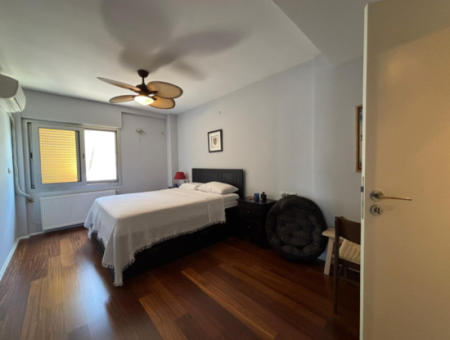 Alsancak  Gül Sokakta 2+1 Köşe Ebeveyn Banyolu Mobilyalı Otoparklı Kiralık Daire!