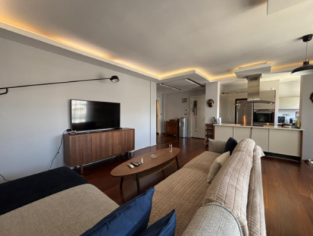 Alsancak  Gül Sokakta 2+1 Köşe Ebeveyn Banyolu Mobilyalı Otoparklı Kiralık Daire!