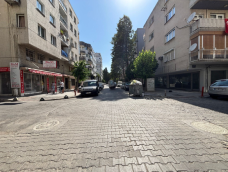 Alsancak Gazi Hastanesi Yakını 12M2 3M Cepheli Dükkan