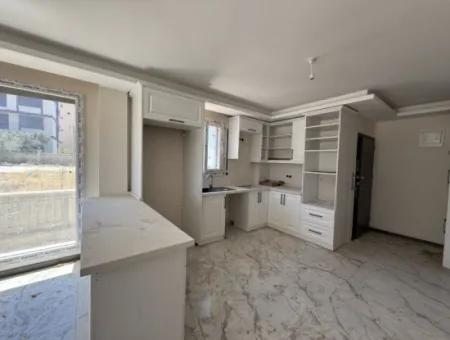 Seferihisar Camikebir’de Doğanın Kalbinde, Konforlu Ve Yatırımlık Villa