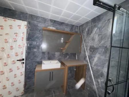 Seferihisar Camikebir’de Doğanın Kalbinde, Konforlu Ve Yatırımlık Villa