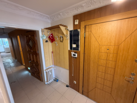 Mithatpaşa'da Tarihi Asansör Karşısı Masrafsız Yalı Daire