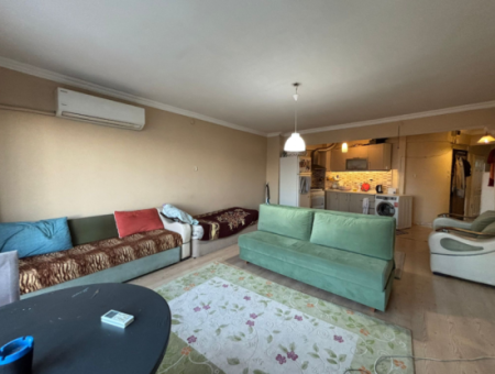 Konak  Varyantta 1+1 Deniz,Şehir Manzaralı Eşyalı Kiralık Daire !