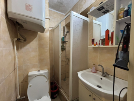 Konak  Varyantta 1+1 Deniz,Şehir Manzaralı Eşyalı Kiralık Daire !